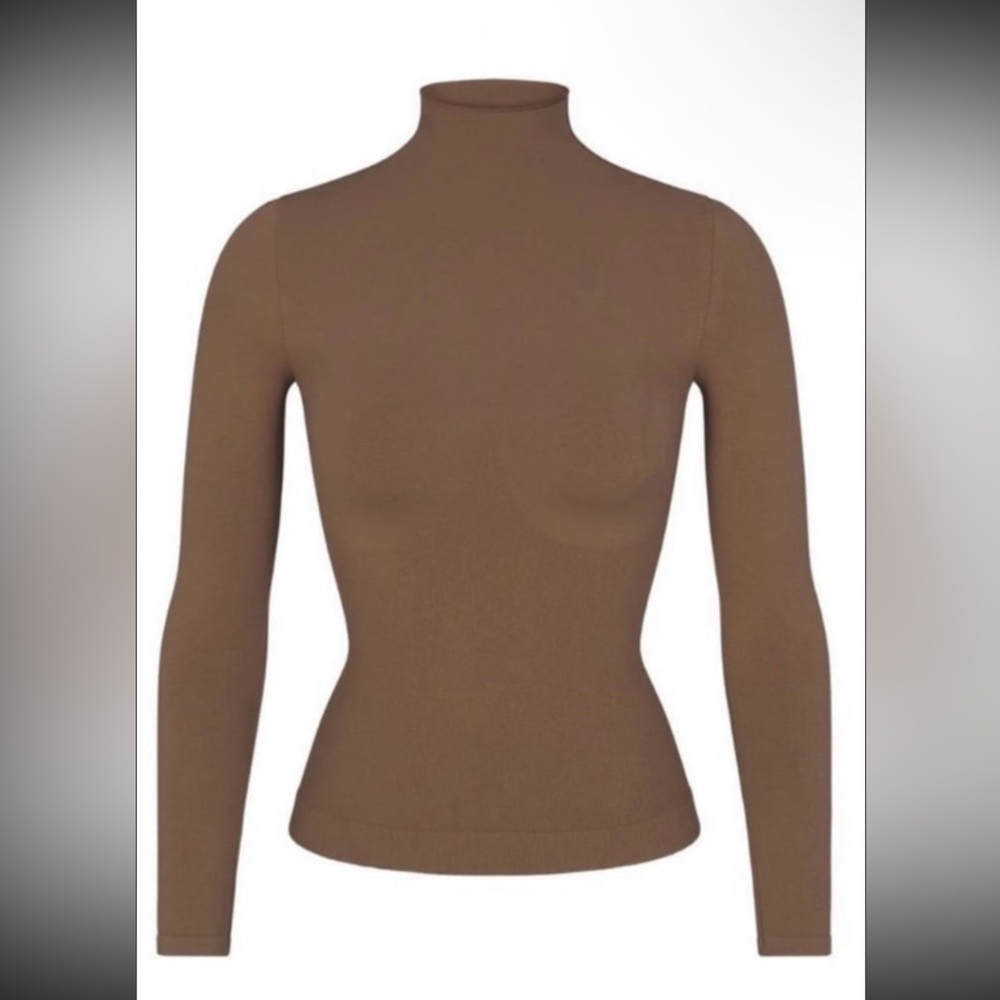SKIMS Contour Long Sleeve Top